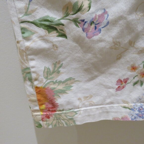 VINTAGE RALPH LAUREN Floral Midi Pencil Skirt in White Denim Preppy Cottagecore - Picture 7 of 16